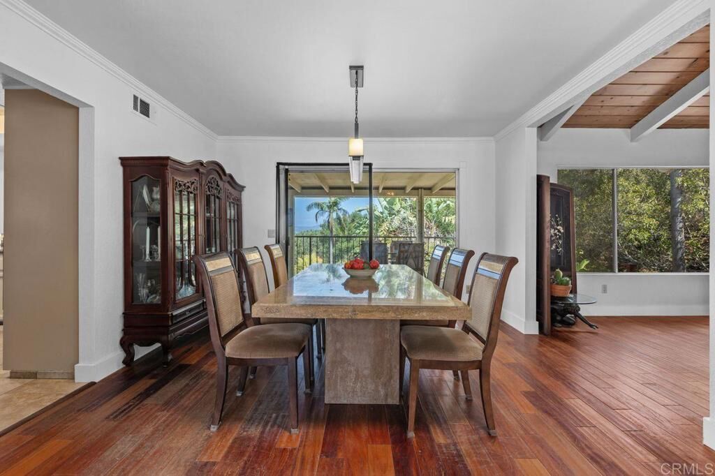 Property Photo: 1154 Via Valle CA 92029