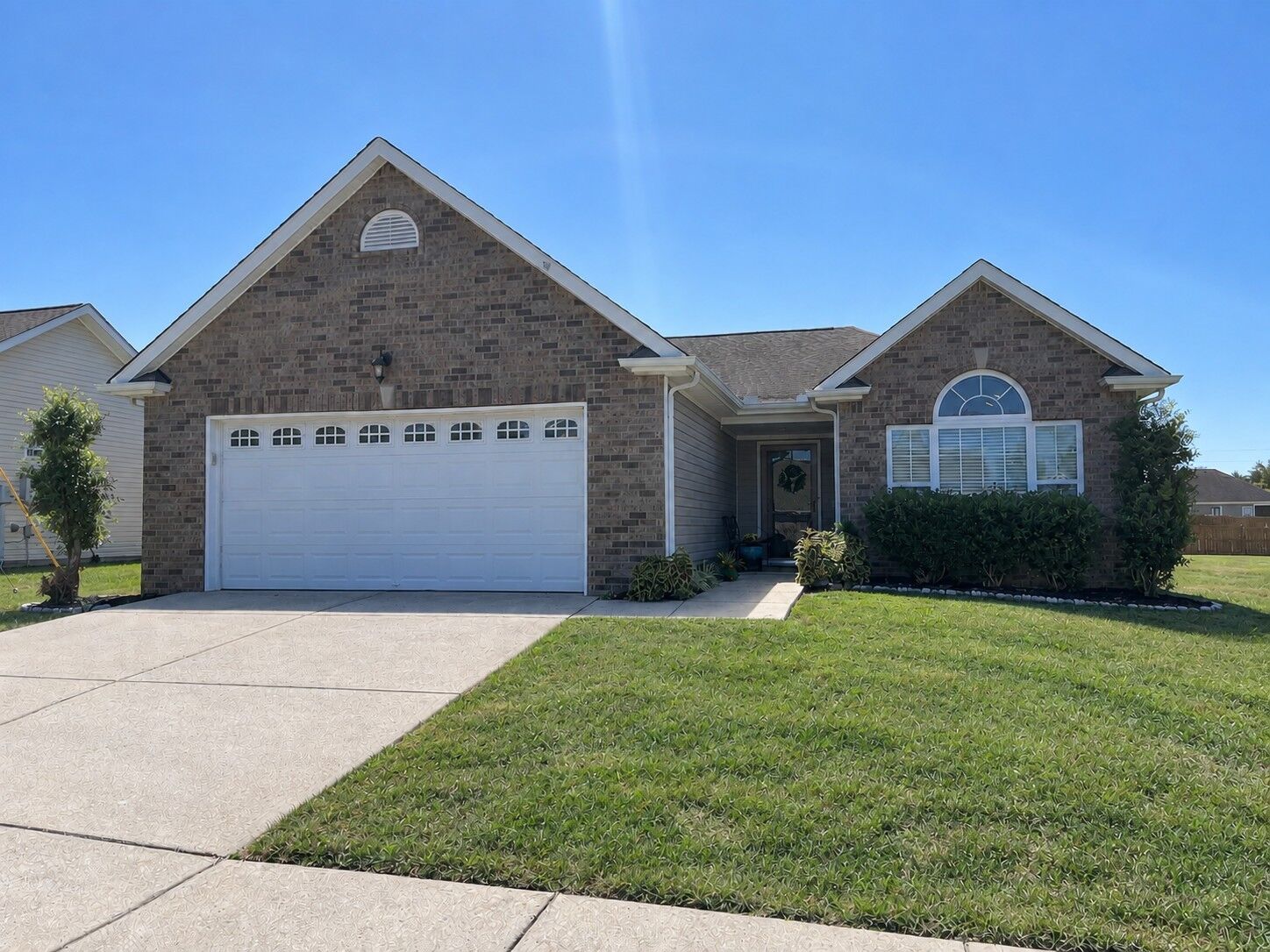 Property Photo: 1472 Standish Dr TN 37087