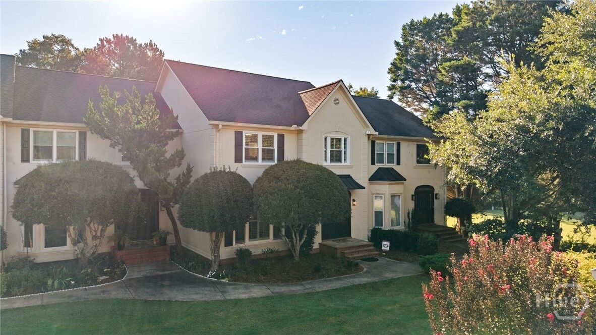 Property Photo:  1106 Mill Pointe  GA 30677 