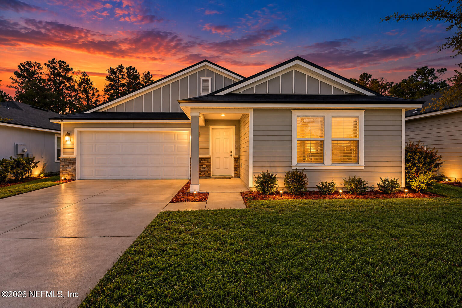 Property Photo: 1366 Tan Tara Trail FL 32221