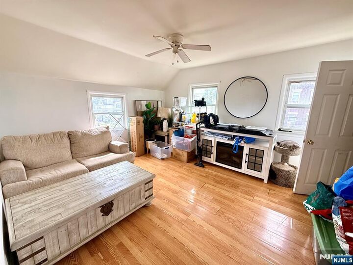 Property Photo:  62 Jewell Street 2  NJ 07026 