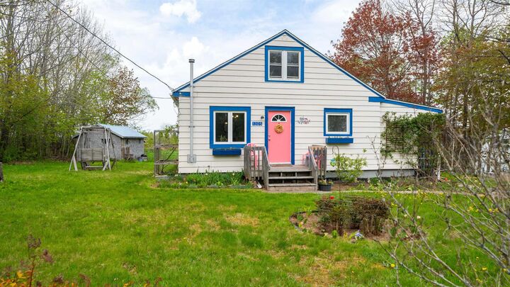 Property Photo:  1305 Ridge Road  NS B4P 2R1 