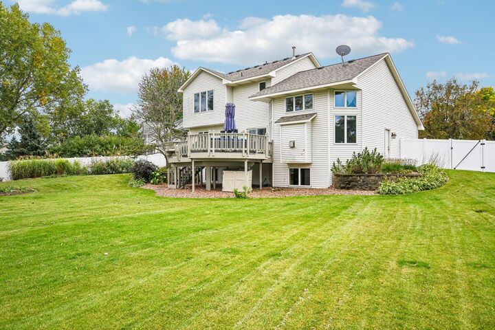 Property Photo: 1075 Fallbrook Lane MN 55125