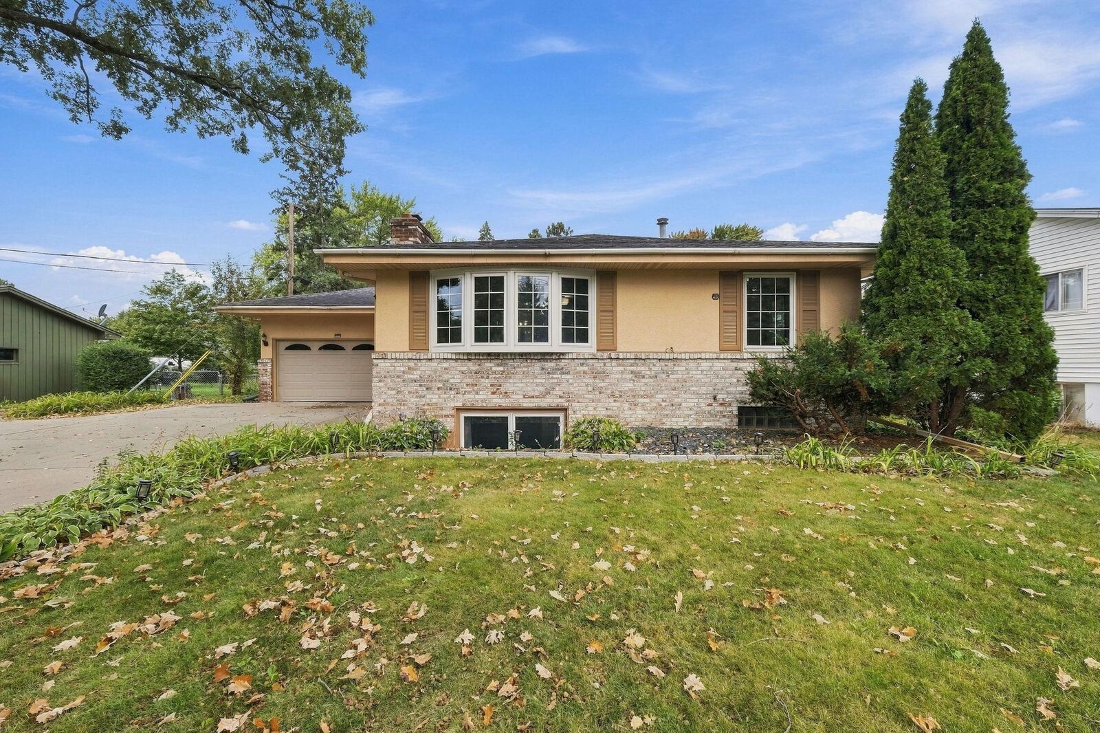 Property Photo: 1436 E Old Shakopee Road MN 55425