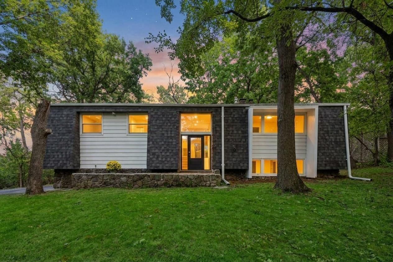 Property Photo: 4335 Briarwood Drive MN 55343