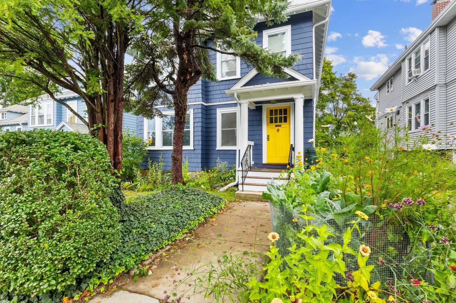 Property Photo:  99 Saint Rose St 1  MA 02130 