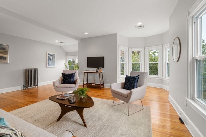 Property Photo:  2 Holton St 2B  MA 02155 