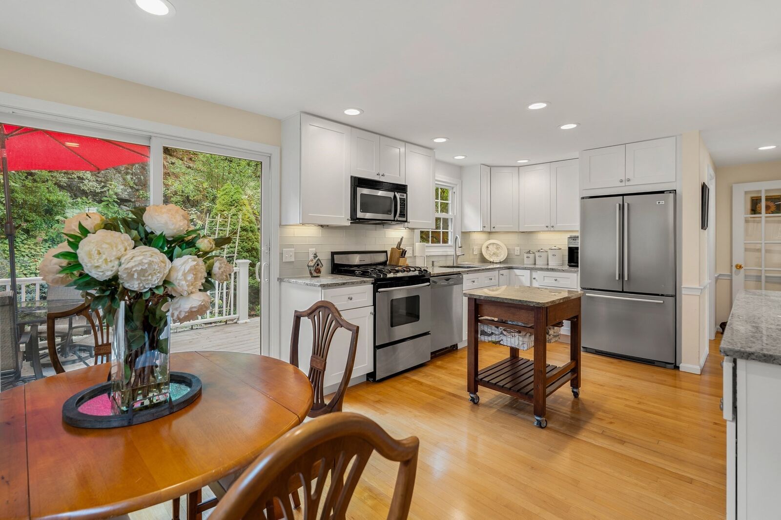 Property Photo: 33 Arnold Terrace 33 MA 01945