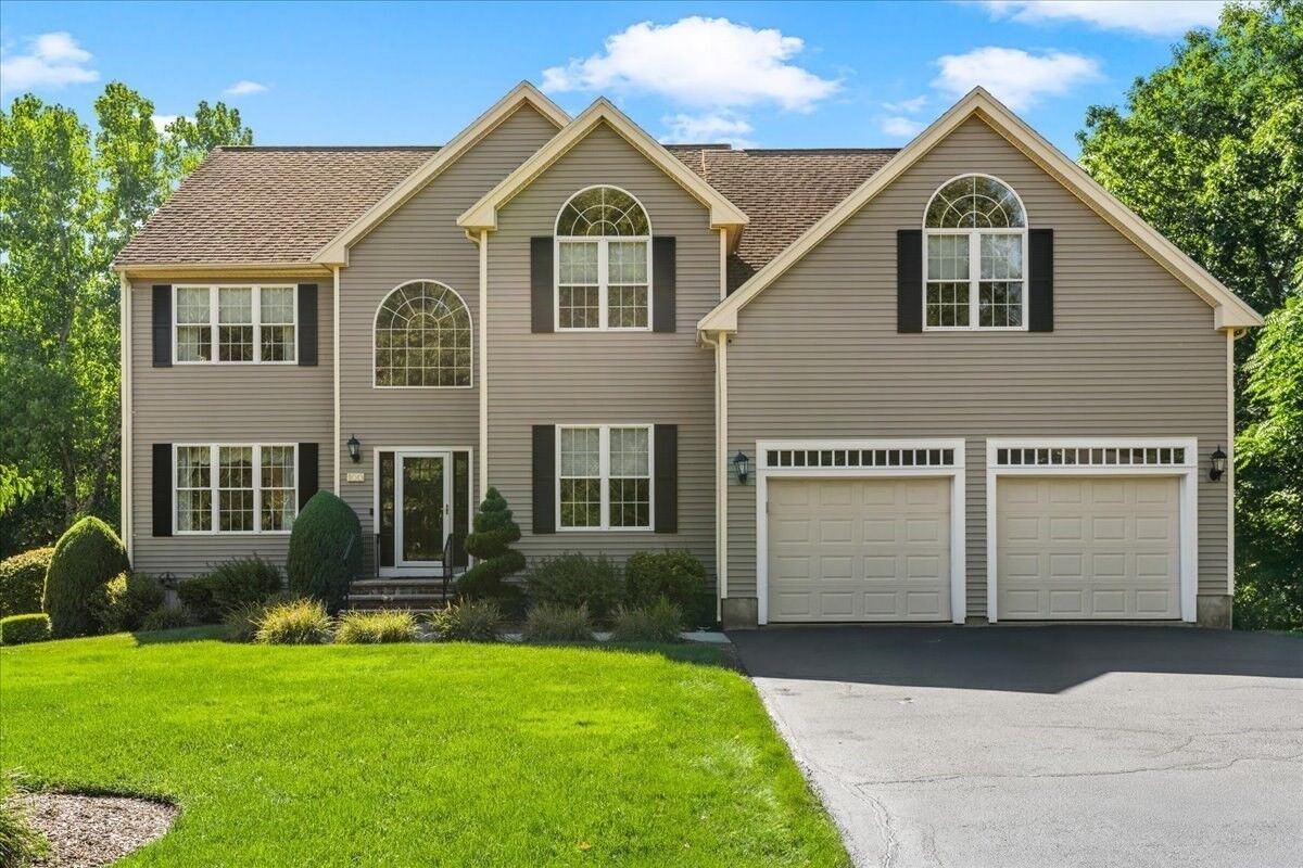 Property Photo:  100 Eagle Rock Rd  MA 02072 