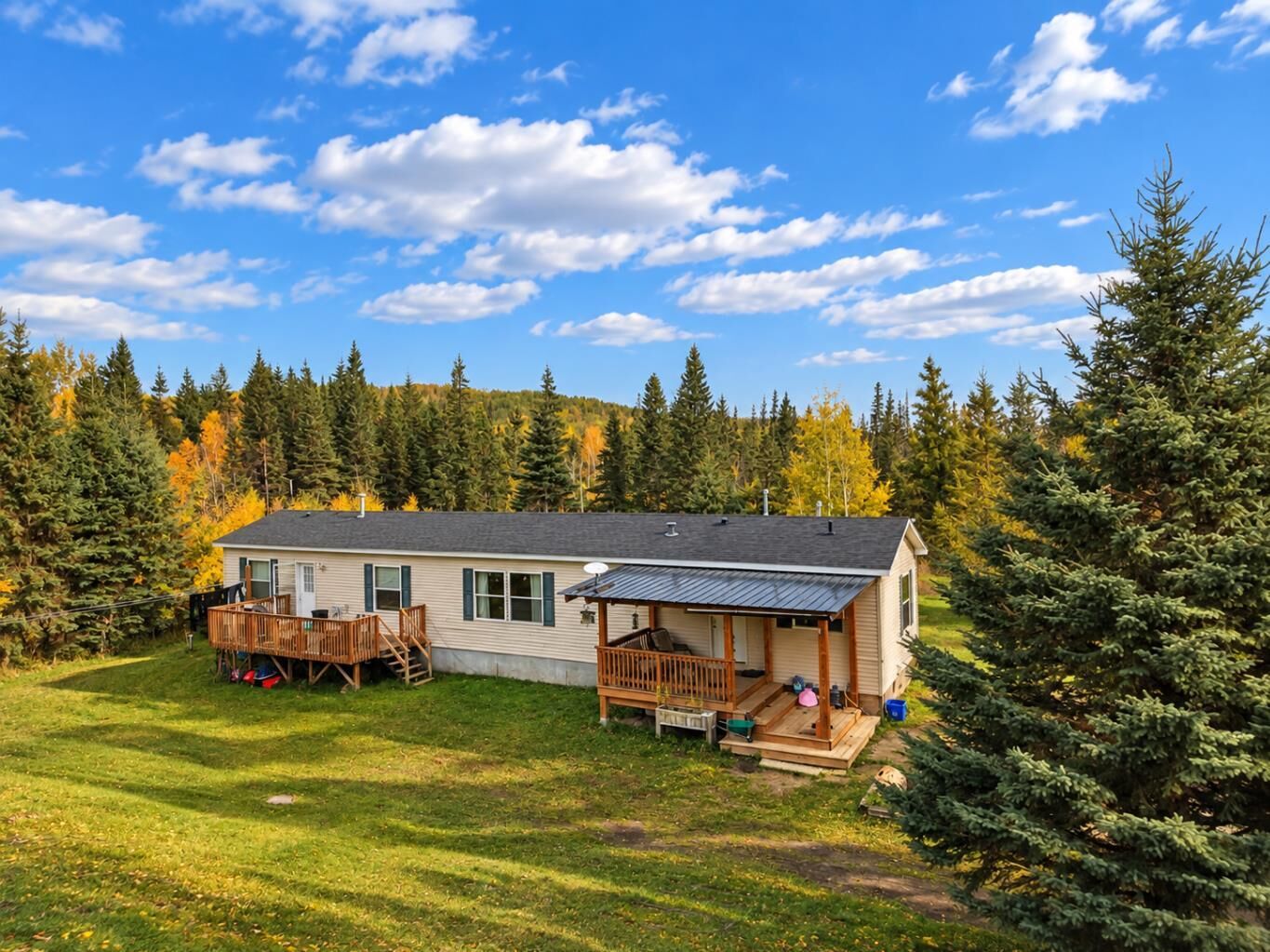 Property Photo: 115025 Township Road 584 6 AB T7S 1S1