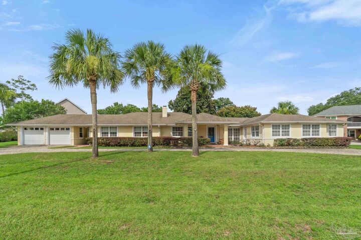 Property Photo: 57 Star Lake Dr FL 32507
