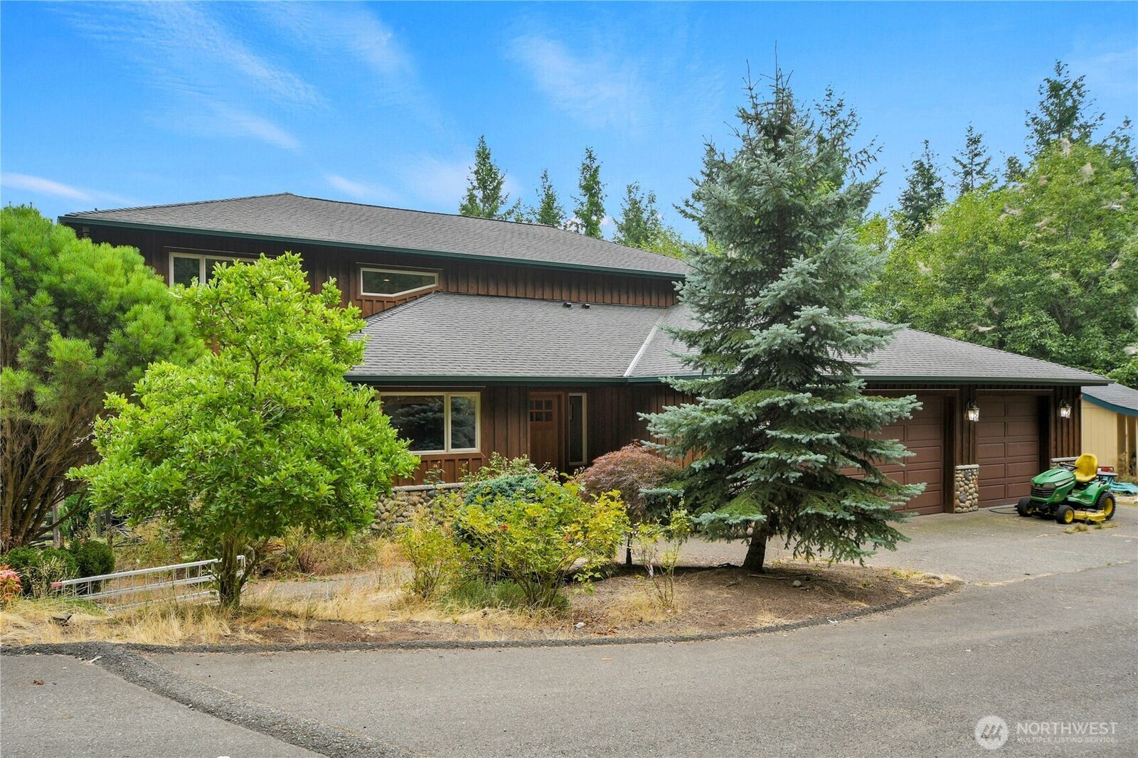 Property Photo:  30529  290 Avenue SE  WA 98010 