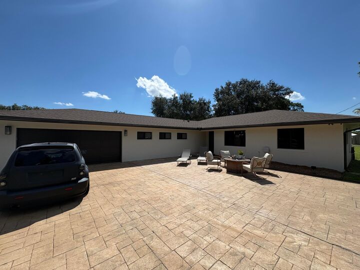Property Photo:  5139 1st Road  FL 33467 