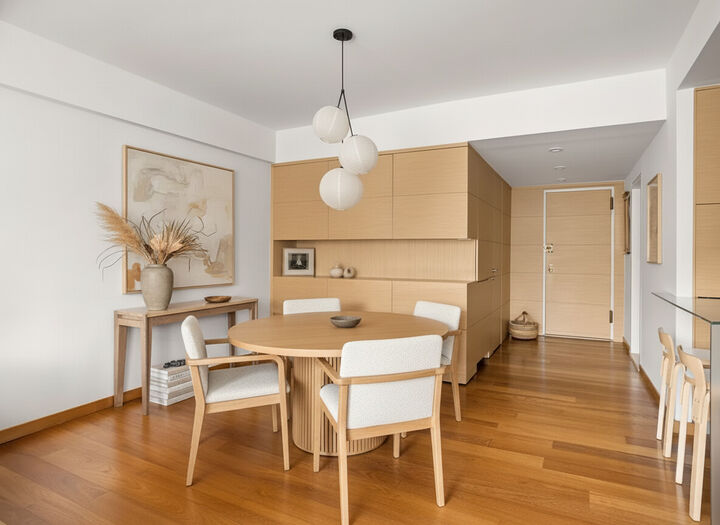 Property Photo:  20 E 68th Street 10de  NY 10065 