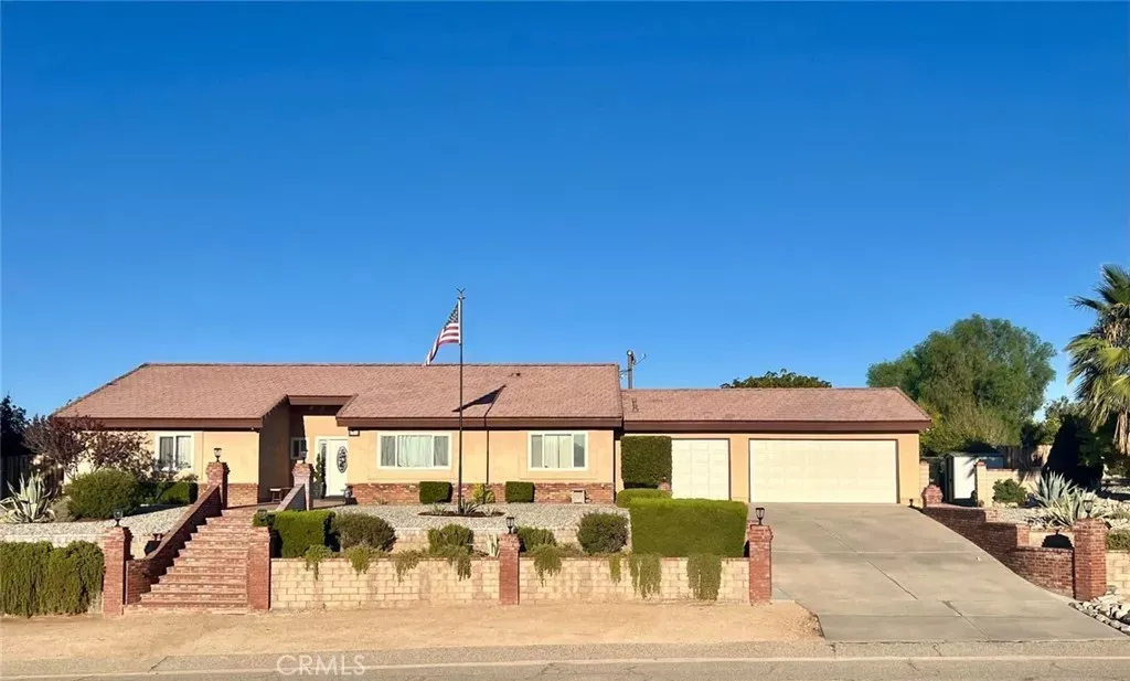 Property Photo: 32026 163rd East CA 93544