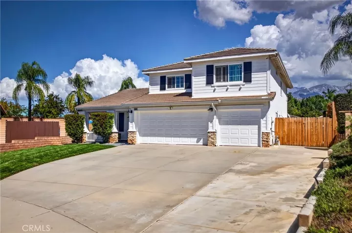 Property Photo:  13509 Margaret  CA 92399 