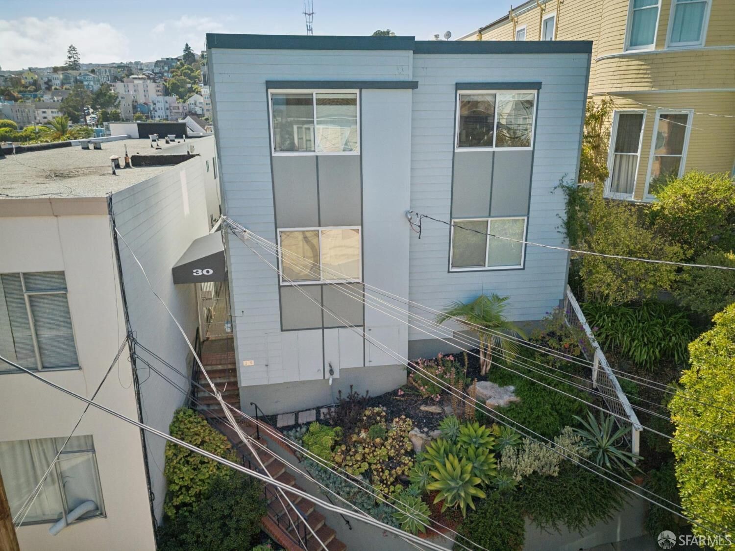 Property Photo: 30 Fair Oaks Street CA 94110