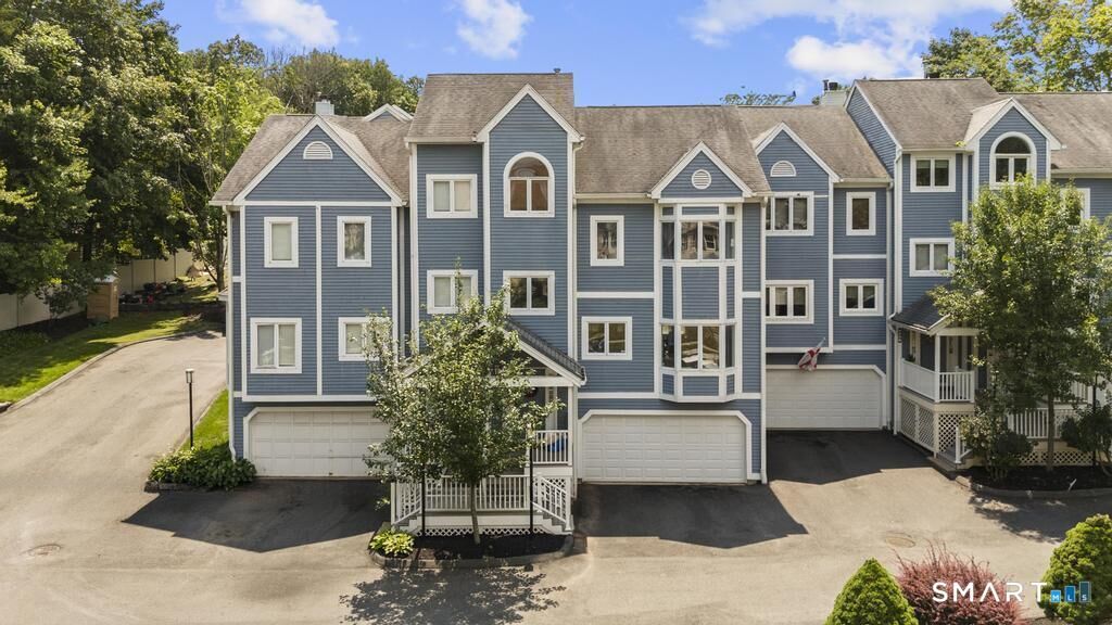 Property Photo:  420 Fountain Street C  CT 06515 