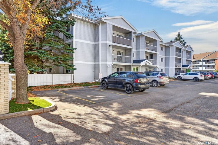 Property Photo:  309 Cree Crescent 106  SK S7K 7Y3 