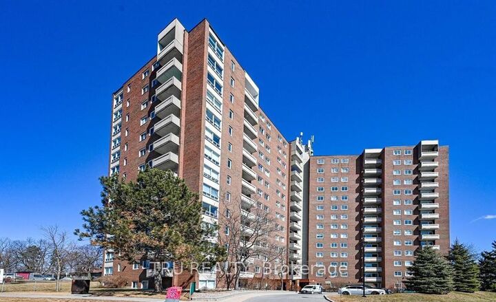 Property Photo: 915 Elmsmere Road 507 ON K1J 8H8