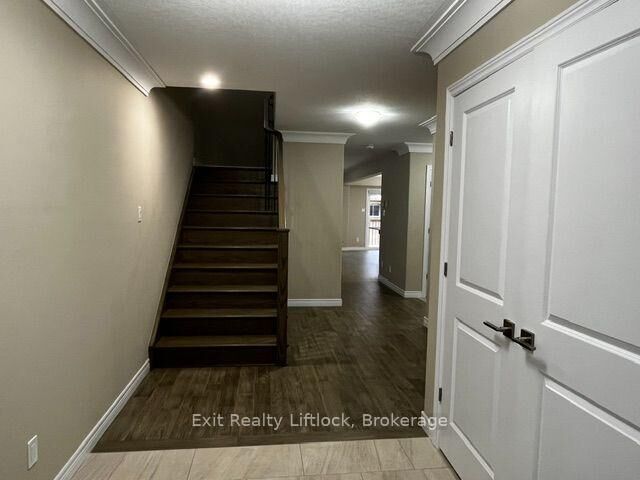 Property Photo:  232 O'Neil Street  ON K9K 0H1 