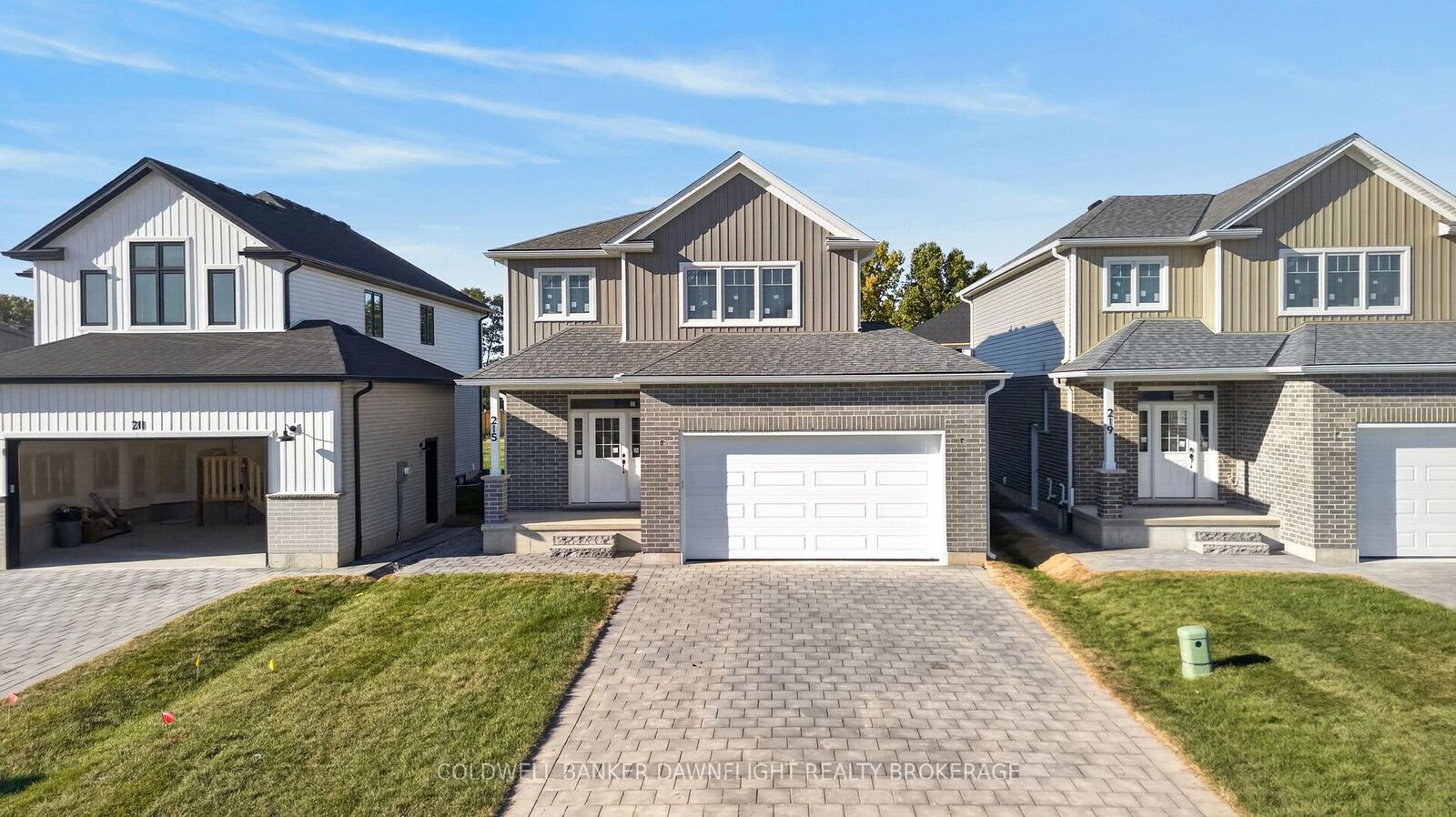 Property Photo:  215 Greene Street  ON N0M 1S3 