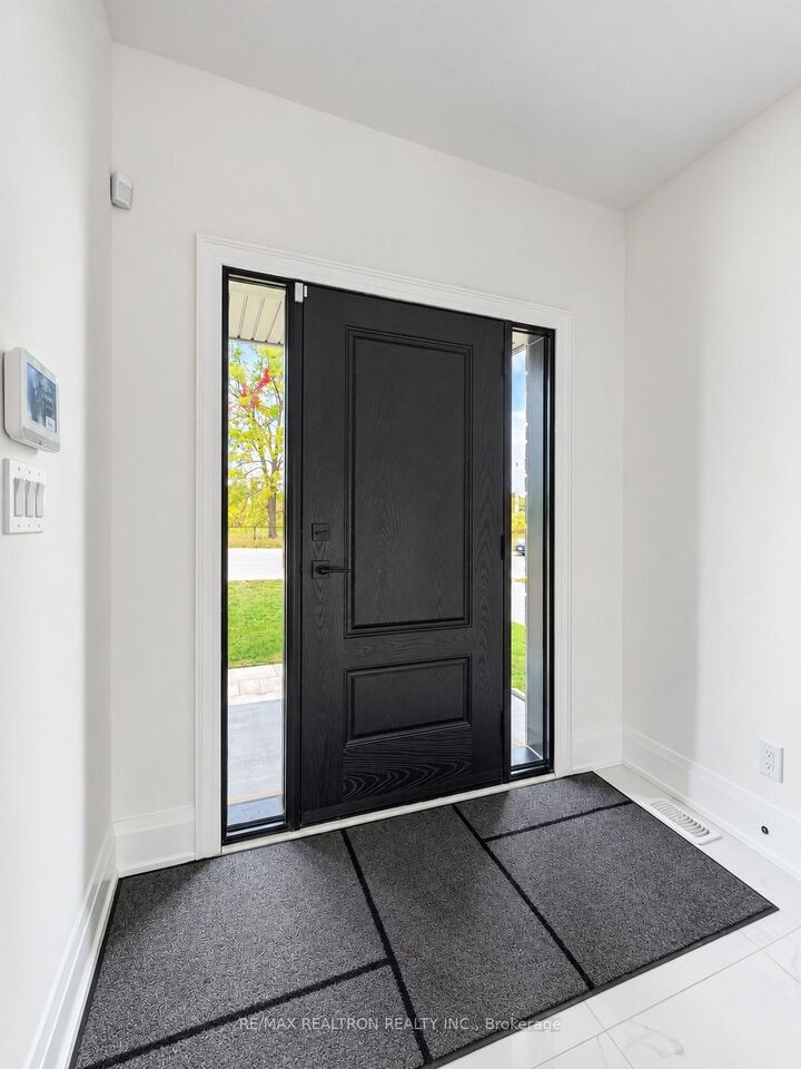 Property Photo: 87 Chelliah Court ON M1B 0E7