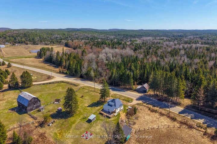 Property Photo:  1367 Detlor Road  ON K0L 2L0 