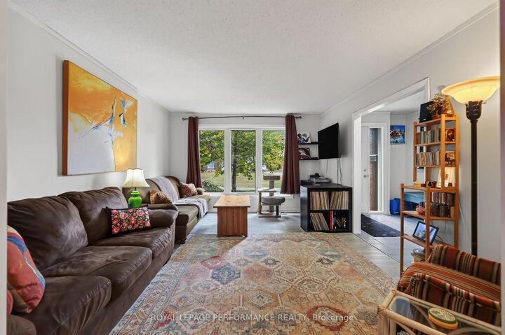 Property Photo: 2111 Montreal Road 183 ON K1J 8M8