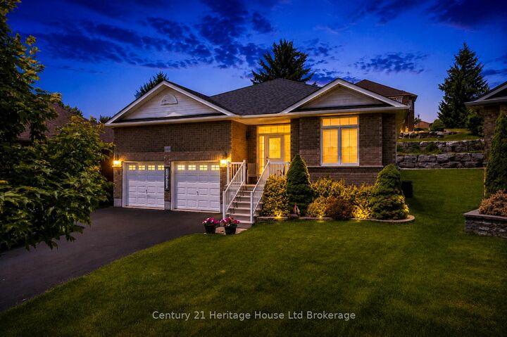 Property Photo:  619 Fox Hollow Court  ON N4T 1W3 