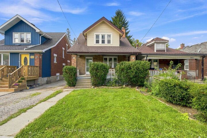 Property Photo:  791 Quebec Street  ON N5Y 1X3 
