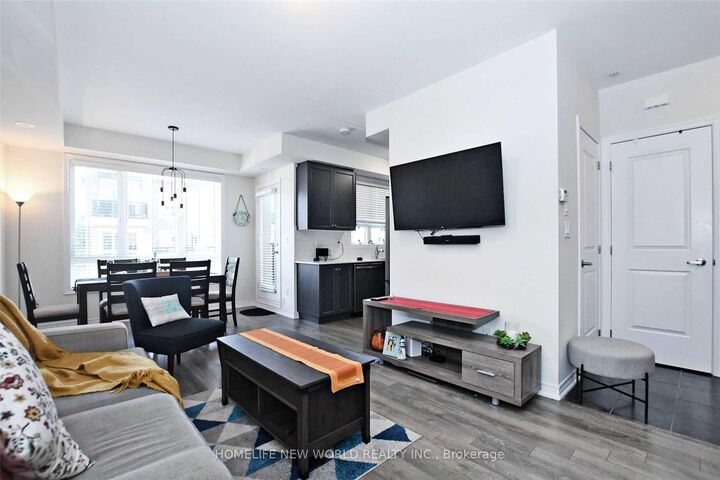 Property Photo:  105 Kayla Crescent 15  ON L6A 4W3 