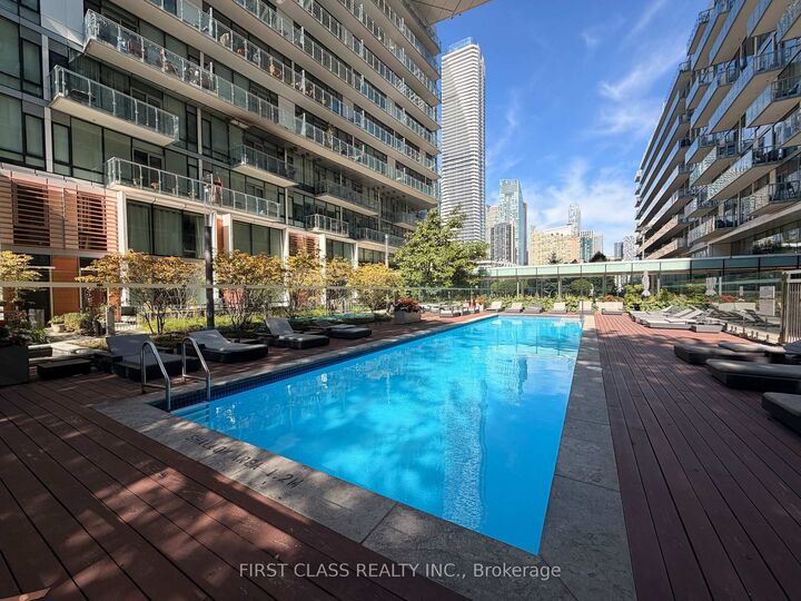 Property Photo: 39 Queens Quay E 625 ON M5E 0A5