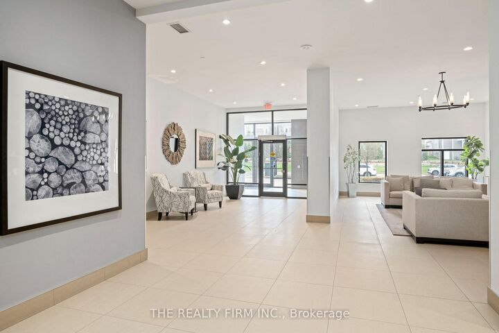 Property Photo:  240 Villagewalk Boulevard 1303  ON N6G 0P6 