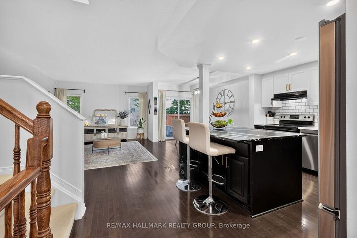 Property Photo:  127 Destiny Private  ON K4A 0K6 