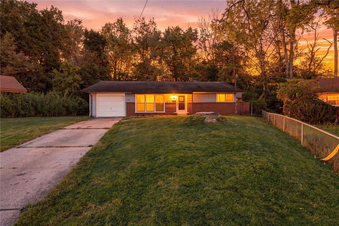 Property Photo: 809 Hackberry Dr PA 15146