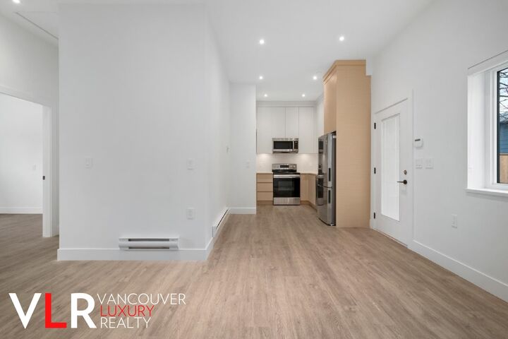 Property Photo:  150 E 18th Avenue  BC V5V 1E3 