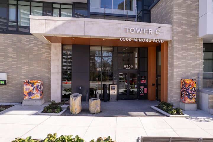 Property Photo:  6500 Minoru Boulevard 1215  BC V6Y 0N2 