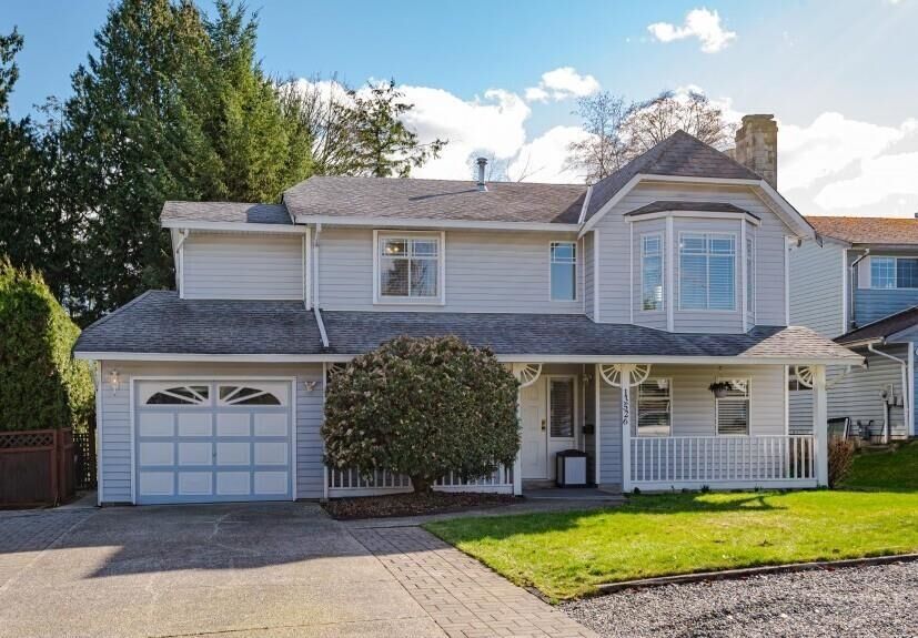 Property Photo:  13526 64A Avenue  BC V3W 9H7 
