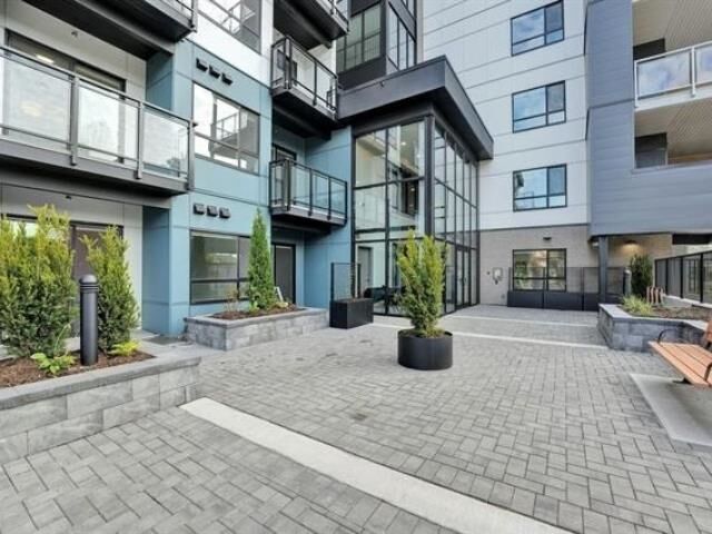 Property Photo:  33886 Pine 112  BC V2S 2P3 