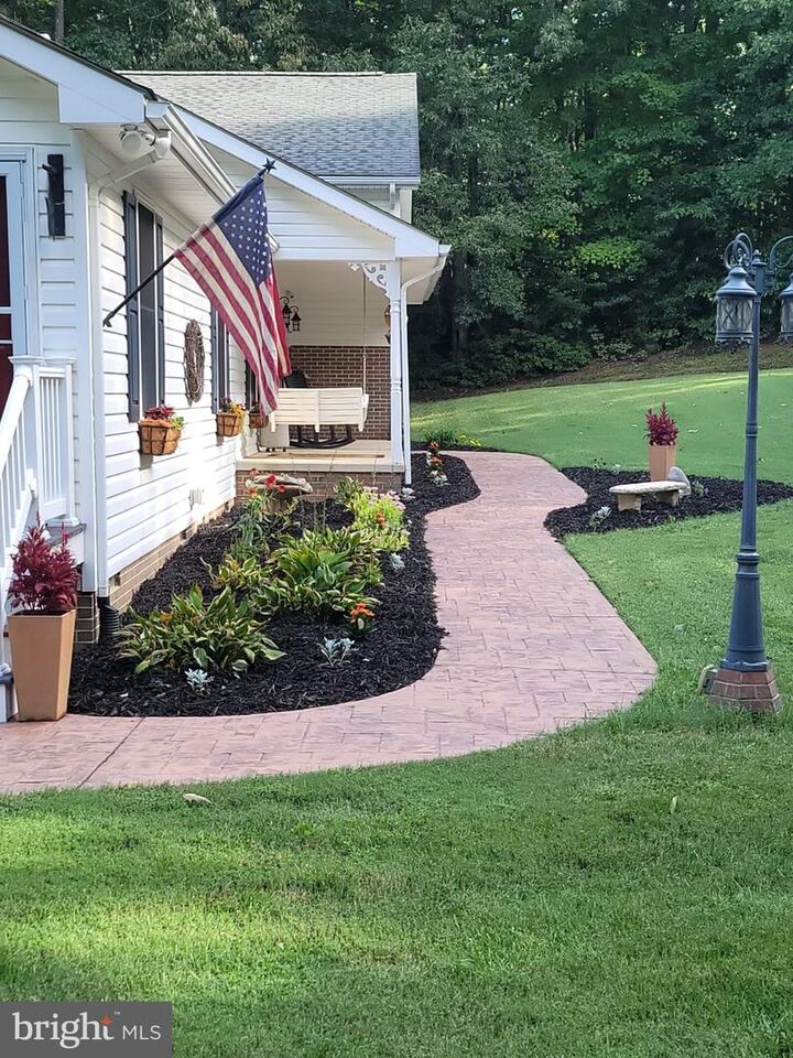 Property Photo: 25255 Vista Road MD 20636