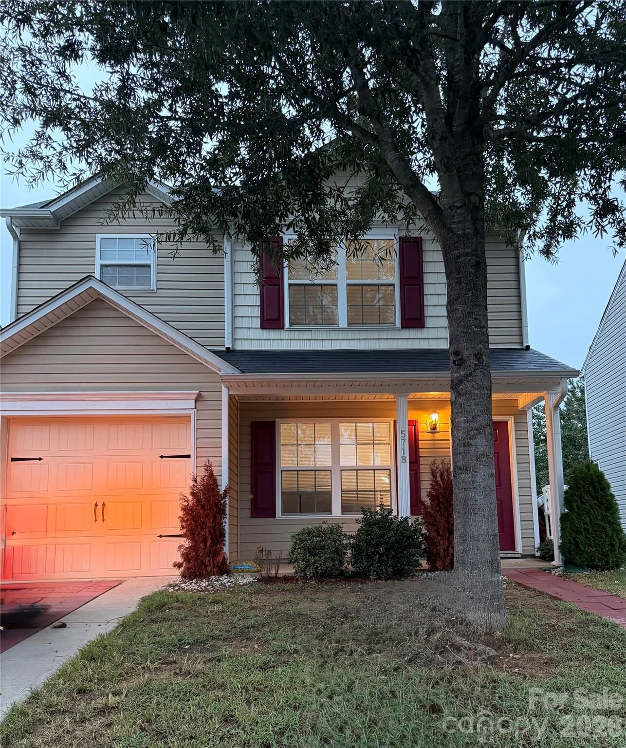 Property Photo: 5718 Natick Drive NC 28214
