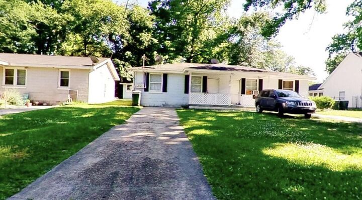 Property Photo:  1157 Berkeley Street A&Ampb  SC 29410 