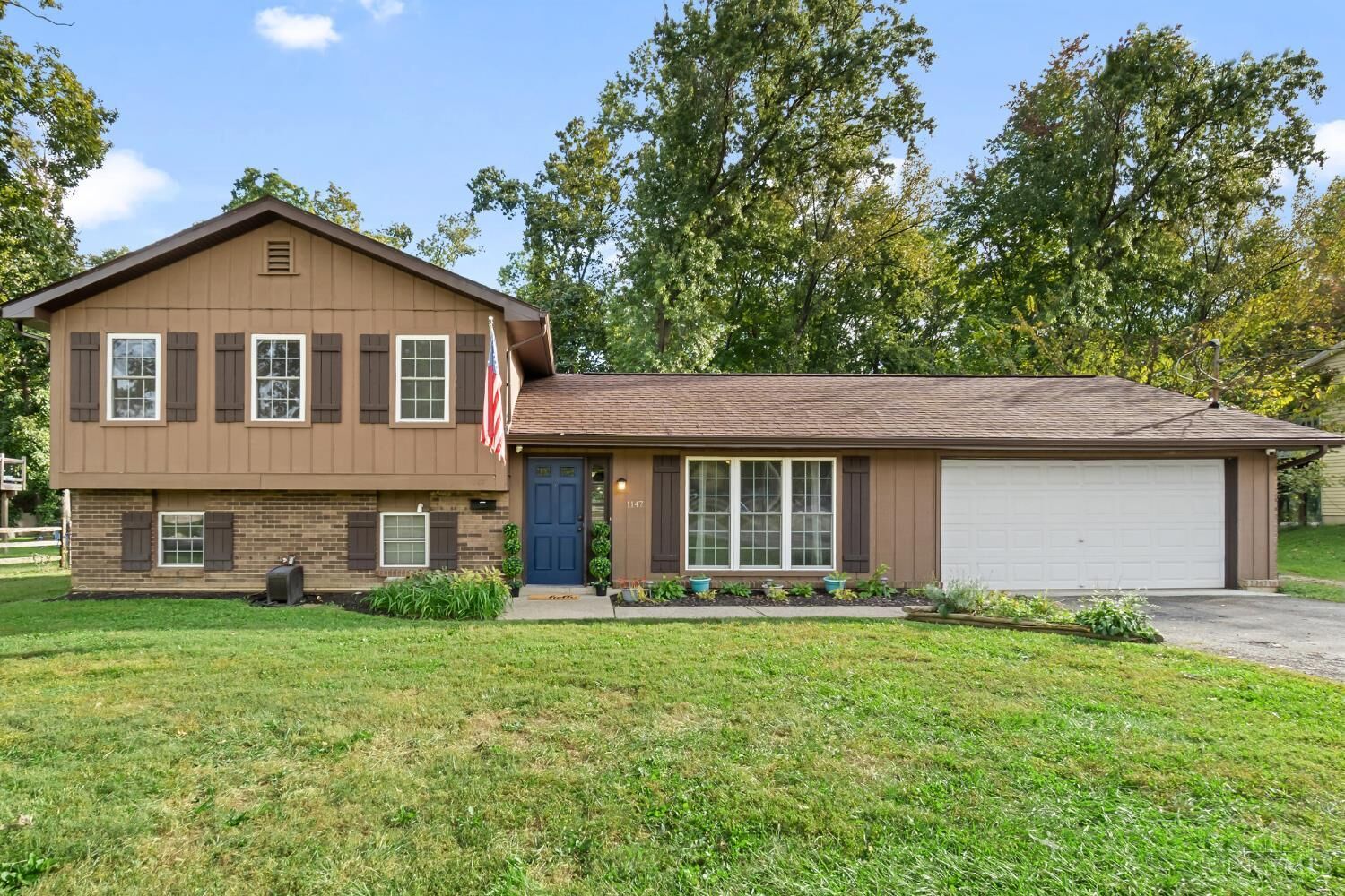 Property Photo:  1147 Ferris Road  OH 45102 