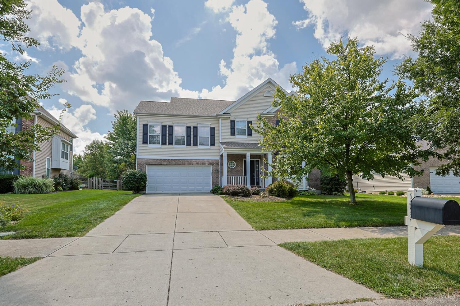 Property Photo:  6469 Hampshire Trail  OH 45044 