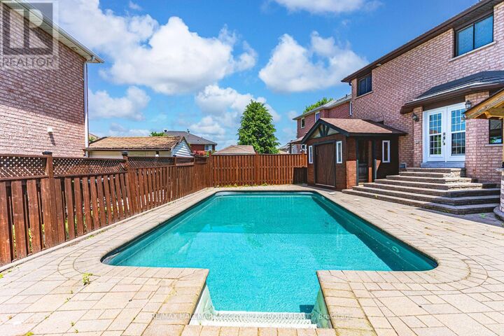 Property Photo: 66 Raquel Street ON L4N 9S8