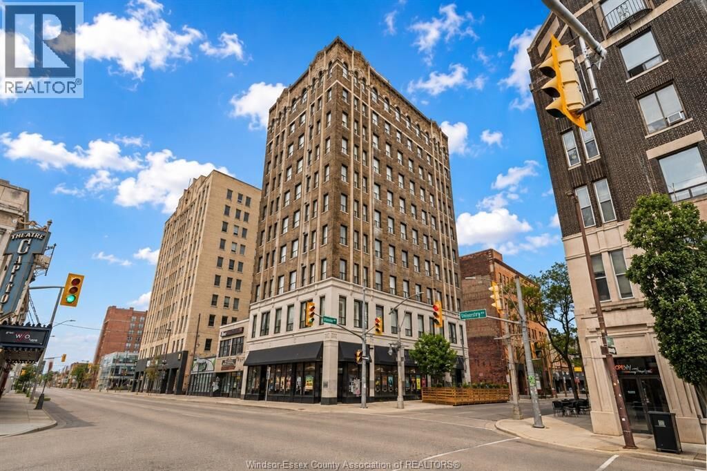 Property Photo:  267 Pelissier Street 402  ON N9A 4K2 