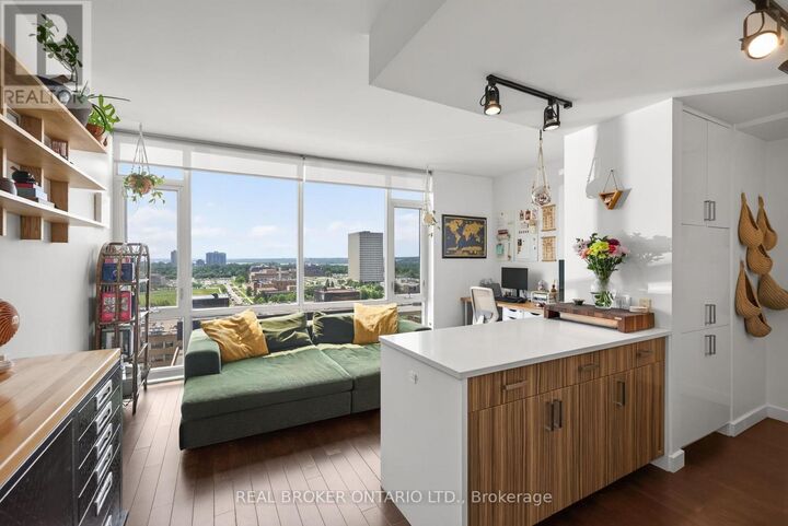 Property Photo:  201 Parkdale Avenue 1506  ON K1Y 1E8 