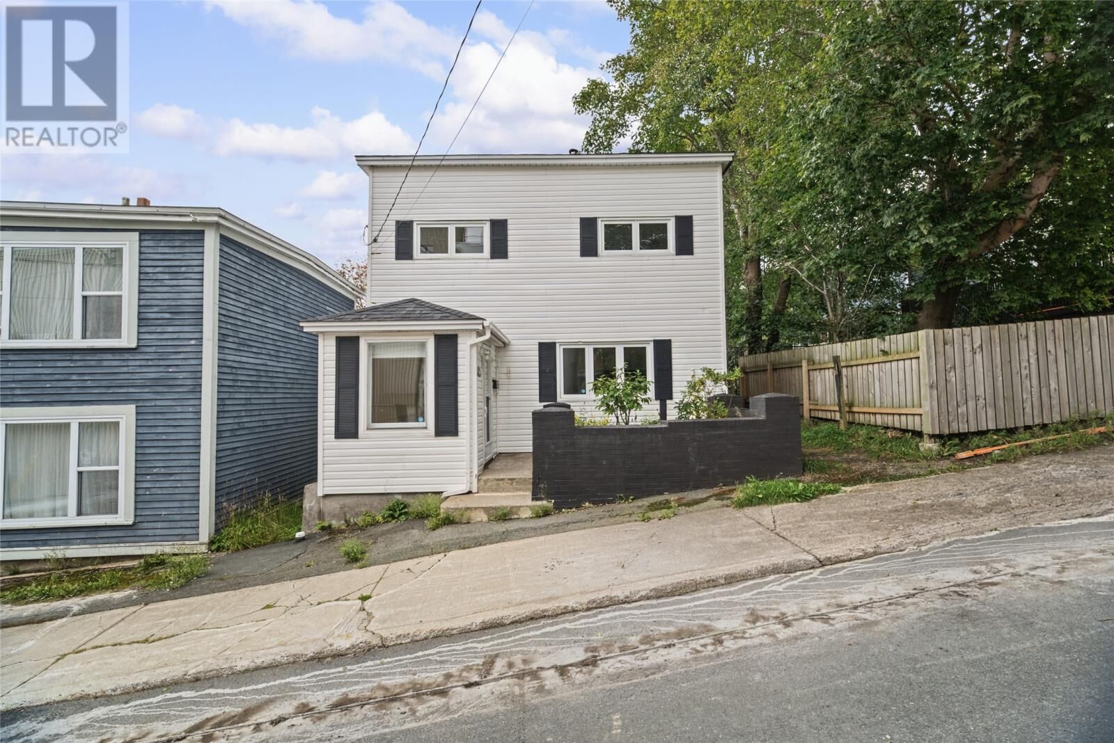 Property Photo:  54 Belvedere Street  NL A1C 3A5 