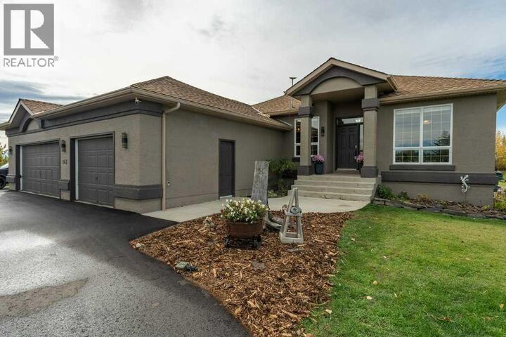 Property Photo:  143 Crocus Ridge Drive  AB T3Z 1G8 